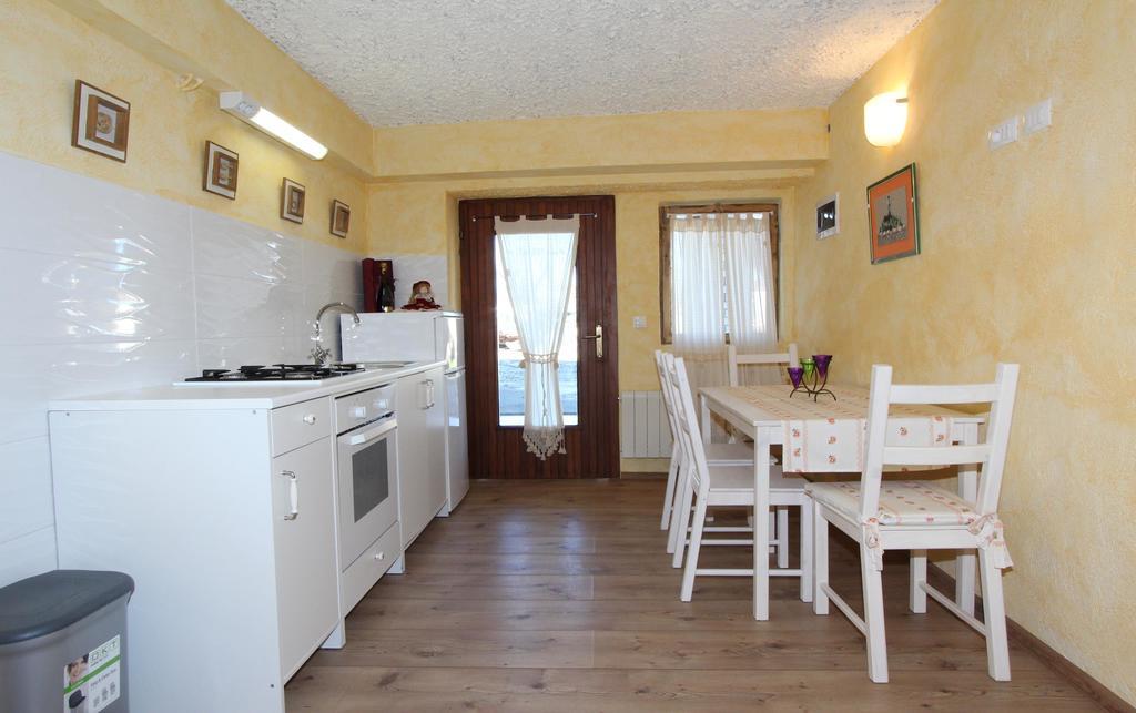 Midea 2 Apartment Rovinj